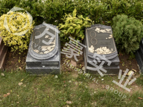 墓碑厂家原来都是照本制制作出来的墓碑